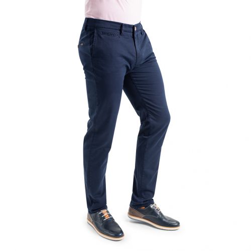 color azul marino - Pantalón Sport hombre marca TCH tipo chino en colores en Algodón con lycra elástico. Slim fit