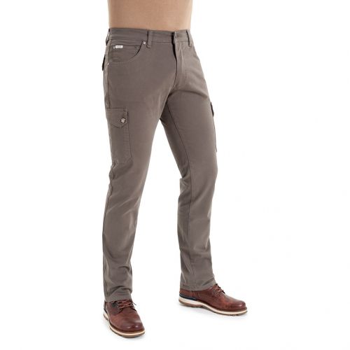 Color marrón - Pantalón TCH de aventura multi-bolsillos en tejido de algodón elástico. Línea Regular Fit.